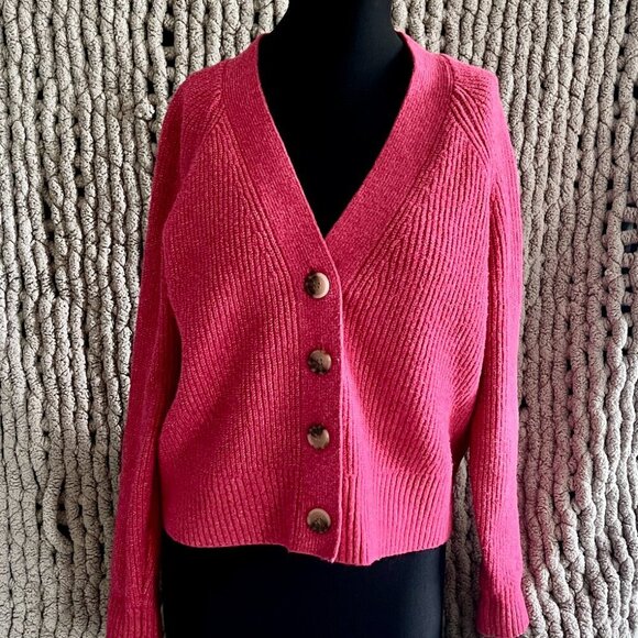 Old Navy Cozy Button-Up Pink Cardigan Sweater - Size M - Picture 8 of 11